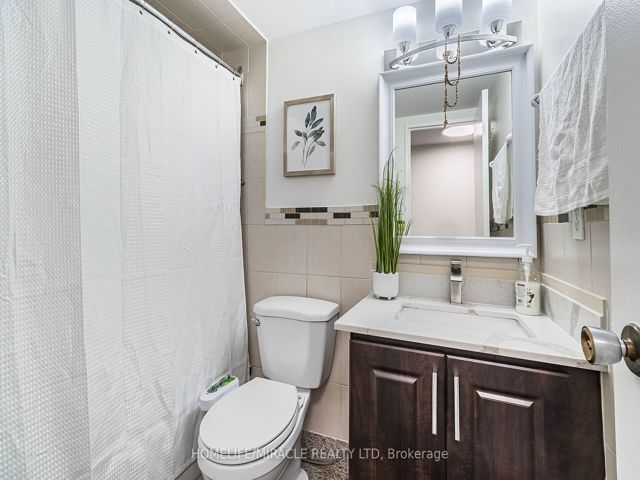 1708 - 65 Huntingdale Blvd