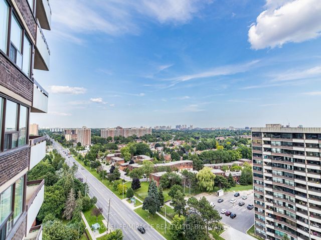 1708 - 65 Huntingdale Blvd