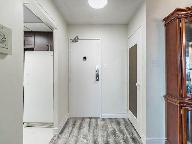 1708 - 65 Huntingdale Blvd