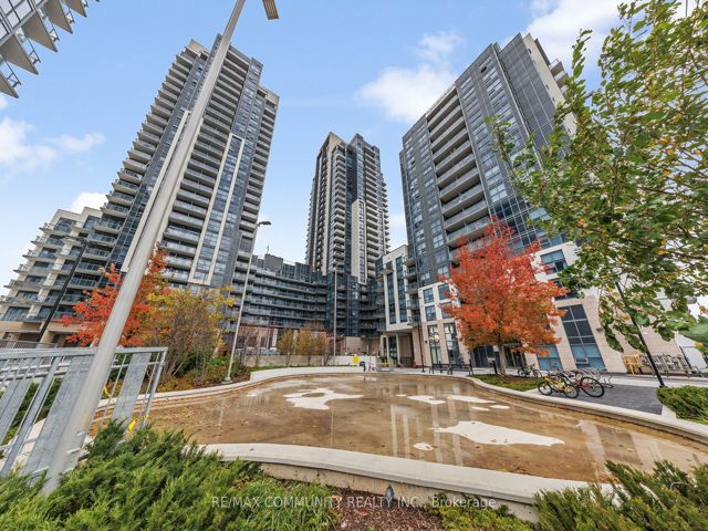 816 - 30 Meadowglen Pl