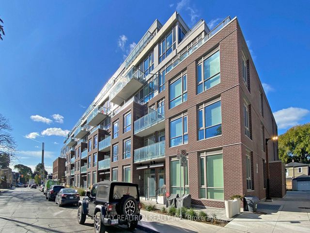 445 - 150 Logan Ave