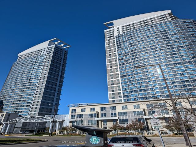 PH-103 - 38 Lee Centre Dr