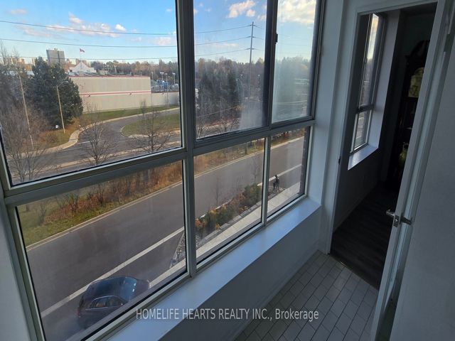407 - 330 Mccowan Rd