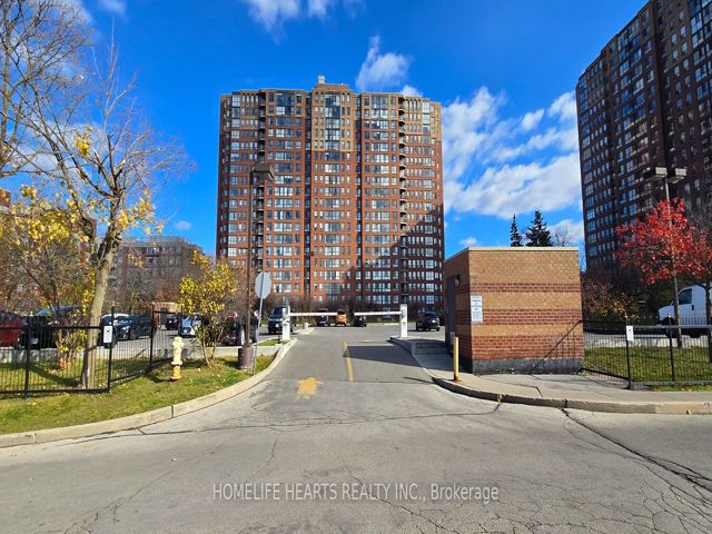 407 - 330 Mccowan Rd