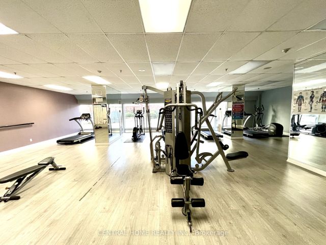 309 - 2550 Lawrence Ave E