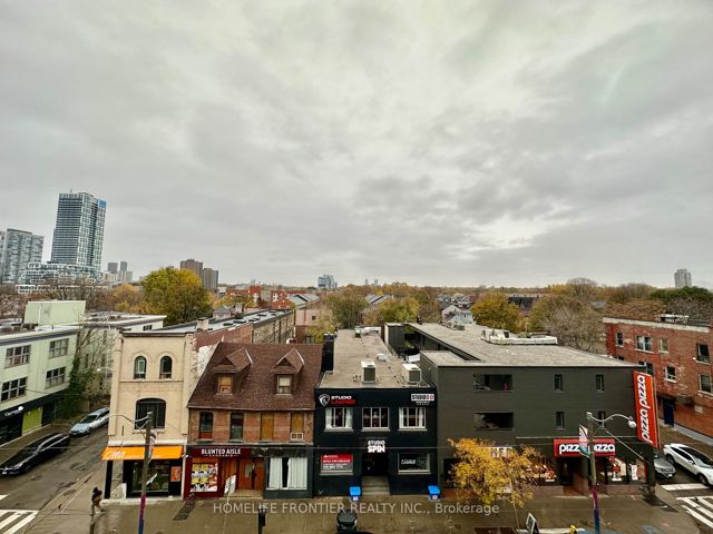 420 - 665 Queen St E