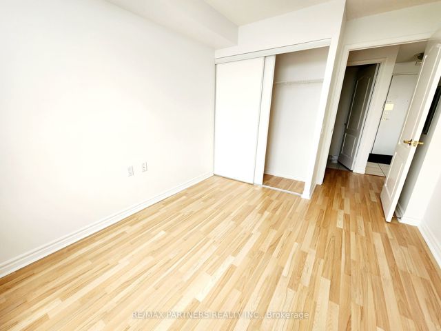 907 - 3088 Kennedy Rd