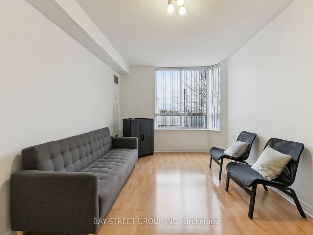 306 - 3088 Kennedy Rd
