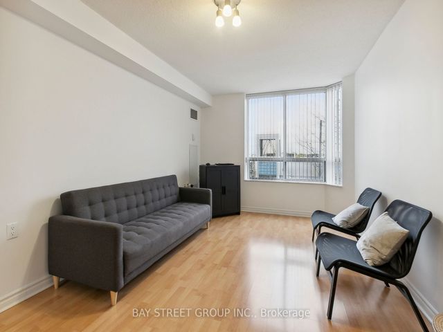 306 - 3088 Kennedy Rd