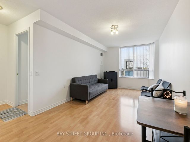306 - 3088 Kennedy Rd