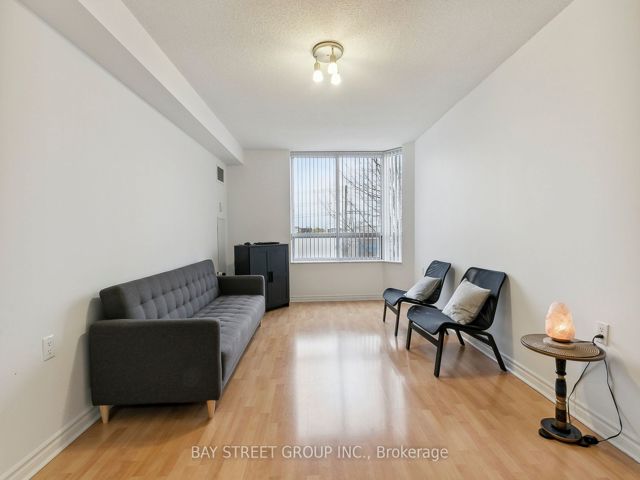 306 - 3088 Kennedy Rd
