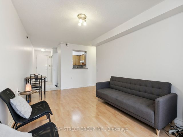 306 - 3088 Kennedy Rd
