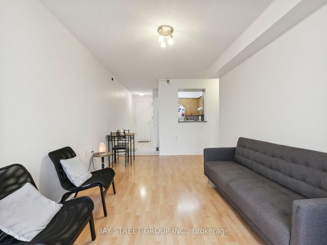 306 - 3088 Kennedy Rd