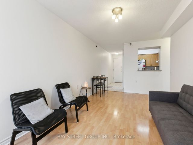 306 - 3088 Kennedy Rd