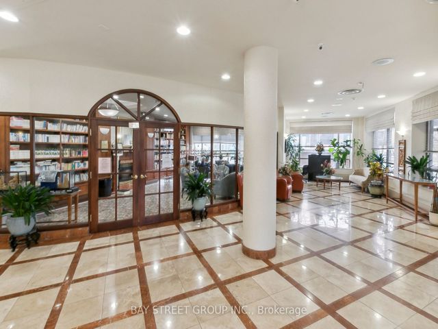 306 - 3088 Kennedy Rd
