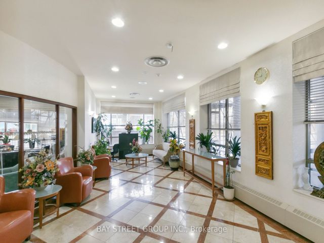 306 - 3088 Kennedy Rd