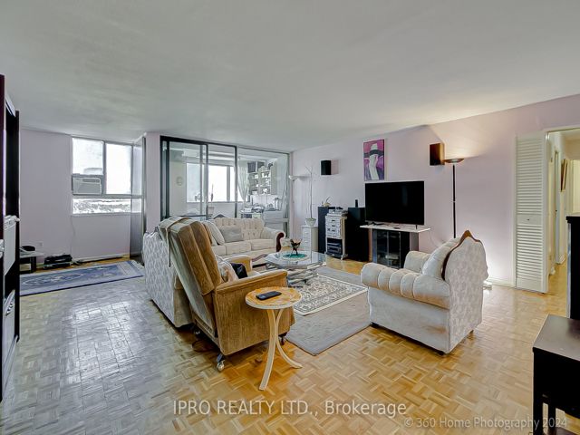 2901 - 3 Massey Sq