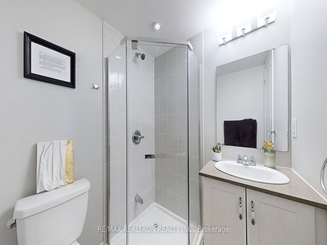 304 - 1483 Birchmount Rd