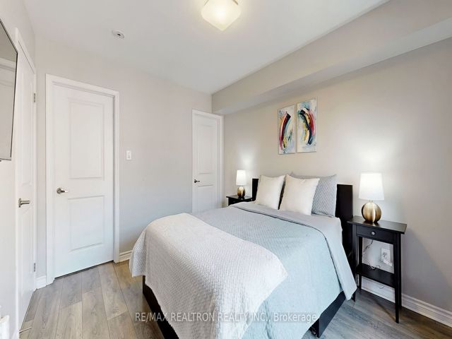 304 - 1483 Birchmount Rd
