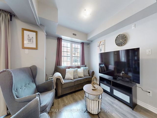 304 - 1483 Birchmount Rd