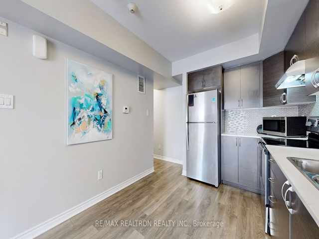 304 - 1483 Birchmount Rd