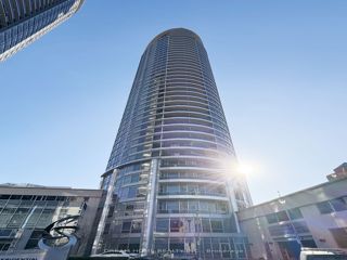 2408 - 125 Village Green Sq