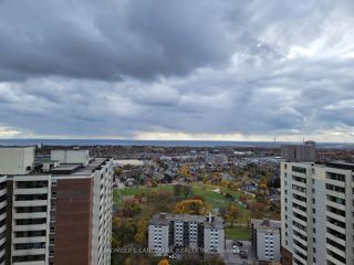 3504 - 3 Massey Sq
