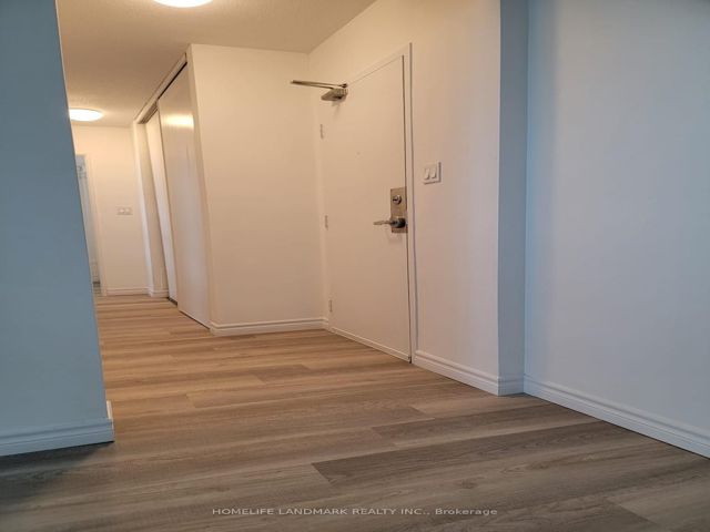 3504 - 3 Massey Sq