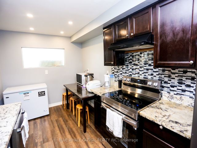 304 - 4727 Sheppard Ave E