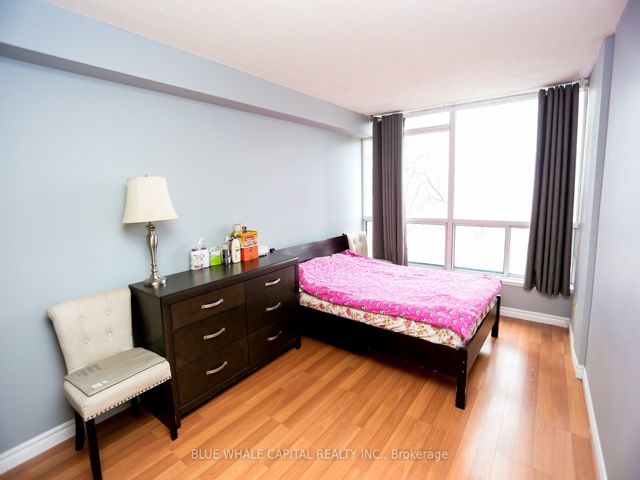 304 - 4727 Sheppard Ave E
