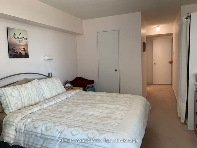 808 - 45 Huntingdale Blvd