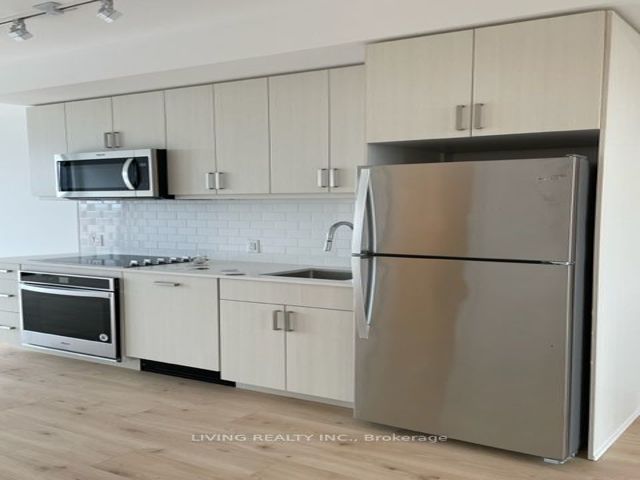 917 - 2799 Kingston Rd