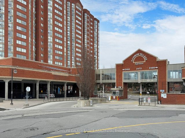 218 - 2466 Eglinton Ave E