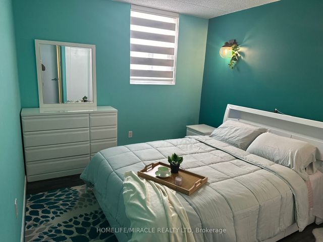 1105 - 207 Galloway Rd