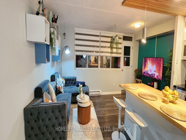 1105 - 207 Galloway Rd