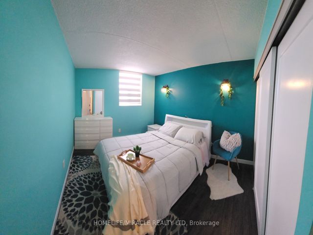 1105 - 207 Galloway Rd