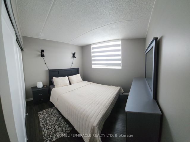 1105 - 207 Galloway Rd