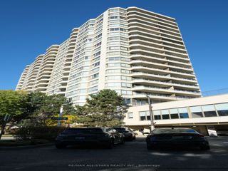 1216 - 5 Greystone Walk Dr