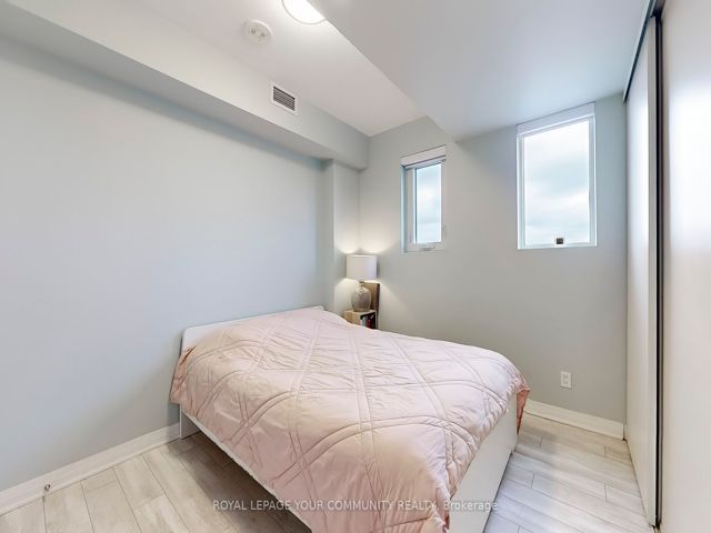 502 - 1630 Queen St E