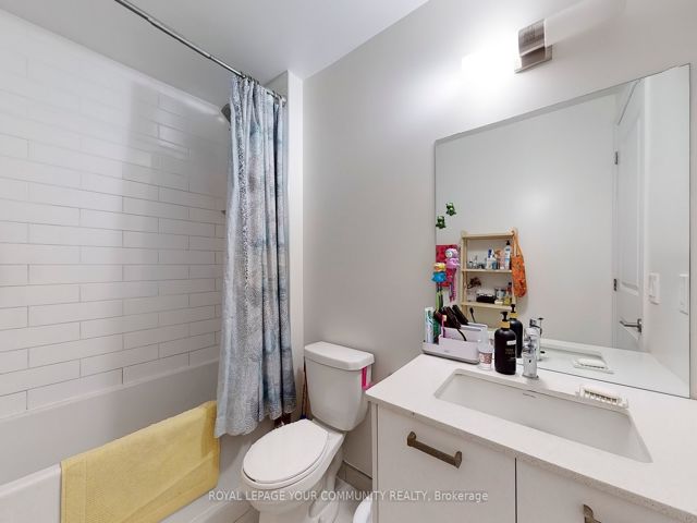 502 - 1630 Queen St E