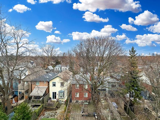 502 - 1630 Queen St E