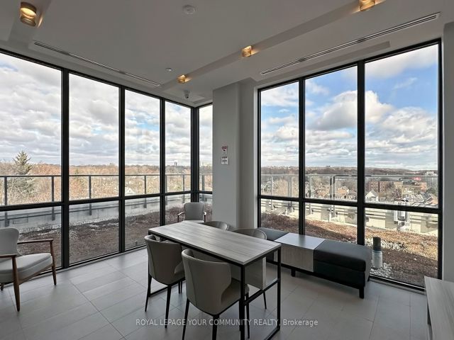502 - 1630 Queen St E