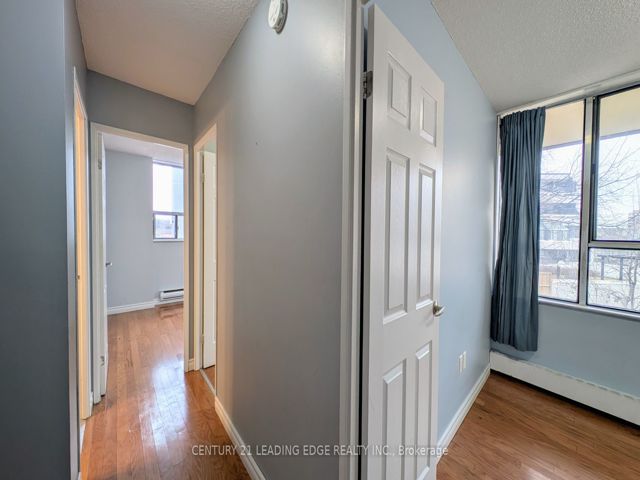 201 - 5580 Sheppard Ave E