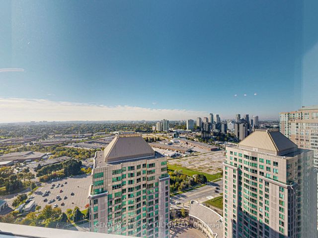 3310 - 36 Lee Centre Dr