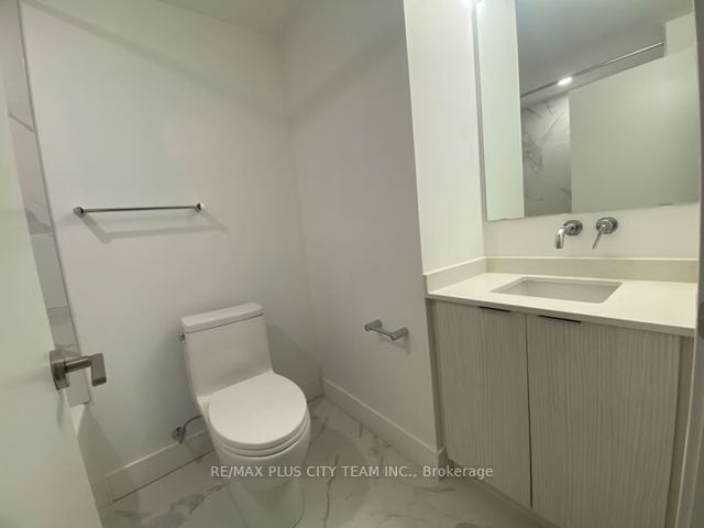 BlkA#12 - 176 CLONMORE Dr