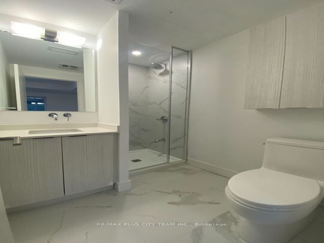 BlkA#12 - 176 CLONMORE Dr