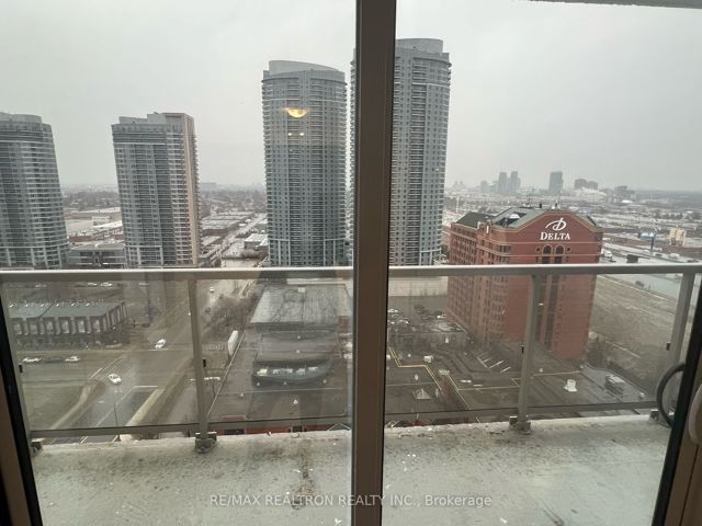 2008 - 2033 Kennedy Rd