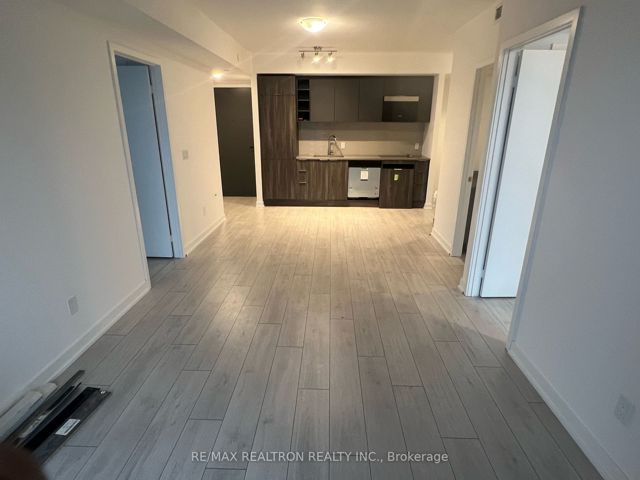 2008 - 2033 Kennedy Rd