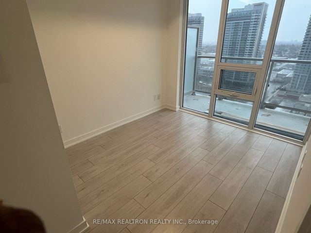 2008 - 2033 Kennedy Rd