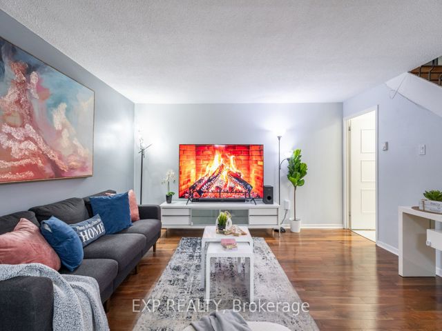 35 - 120 Ling Rd